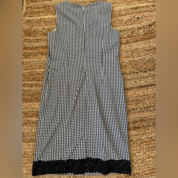Talbots 10 Petite Black & White Gingham Cotton Dress with eyelet trim - Picture 7 of 7